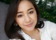 Profil Inne Azri Biodata lengkap dengan Agamanya