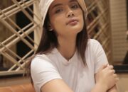 Profil Erika Carlina Biodata lengkap dengan Agamanya