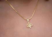 Arti Mimpi Diberikan Kalung Emas Menurut Islam: Simbol Kehormatan atau Beban?