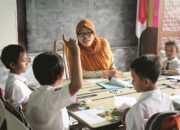 Arti Mimpi Diberi Sesuatu oleh Orang Lain Menurut Islam: Tanda Kebaikan atau Tanggung Jawab?